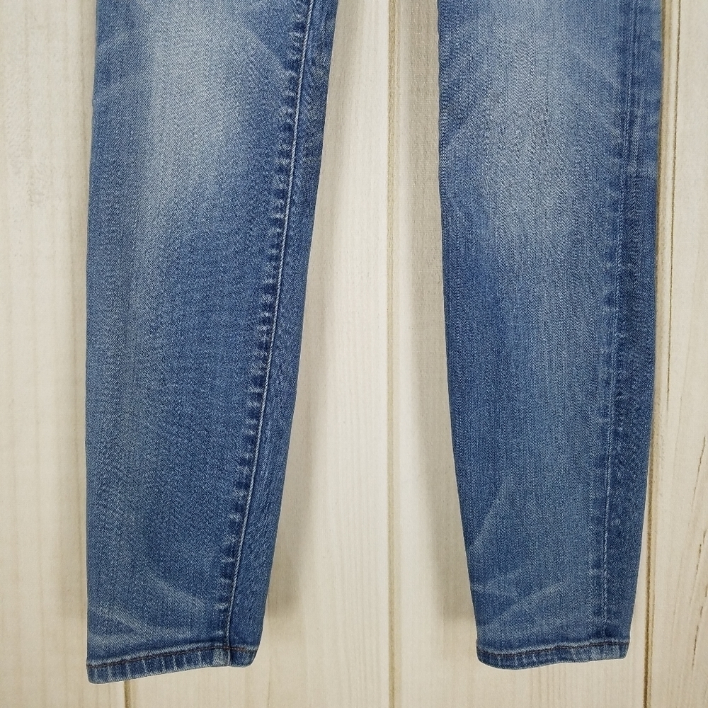 Madewell High Riser Skinny Jean - Picture 5 of 9
